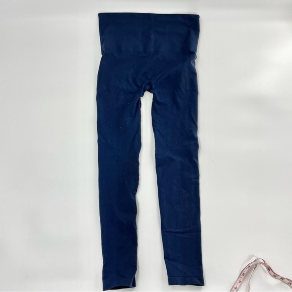 Spanx Navy Blue seamless Leggings M - Picture 8 of 9